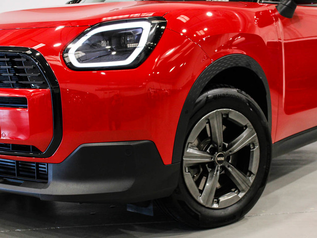 fotoG 5 del MINI MINI Countryman C 125 kW (170 CV) 170cv Gasolina del 2024 en Barcelona