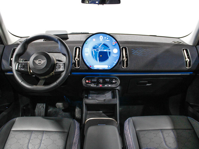 fotoG 6 del MINI MINI Countryman C 125 kW (170 CV) 170cv Gasolina del 2024 en Barcelona