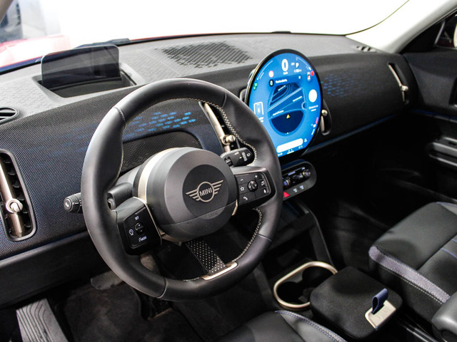 fotoG 11 del MINI MINI Countryman C 125 kW (170 CV) 170cv Gasolina del 2024 en Barcelona