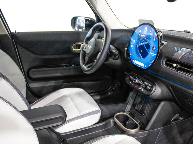 fotoG 7 del MINI MINI 5 Puertas Cooper C 115 kW (156 CV) 156cv Gasolina del 2024 en Barcelona