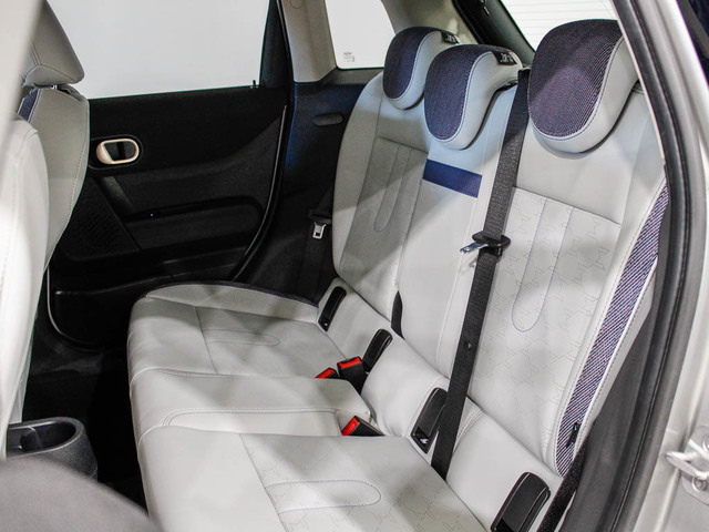 fotoG 8 del MINI MINI 5 Puertas Cooper C 115 kW (156 CV) 156cv Gasolina del 2024 en Barcelona