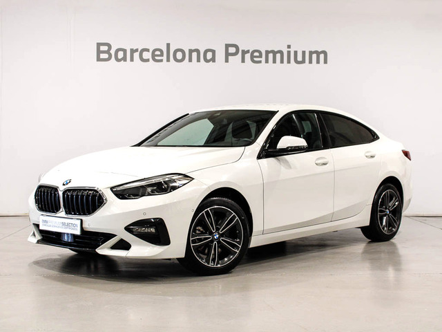 BMW Serie 2 218d Gran Coupe color Blanco. Año 2024. 110KW(150CV). Diésel. En concesionario Barcelona Premium -- GRAN VIA de Barcelona