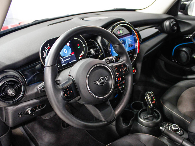 fotoG 11 del MINI MINI 5 Puertas Cooper 100 kW (136 CV) 136cv Gasolina del 2022 en Barcelona