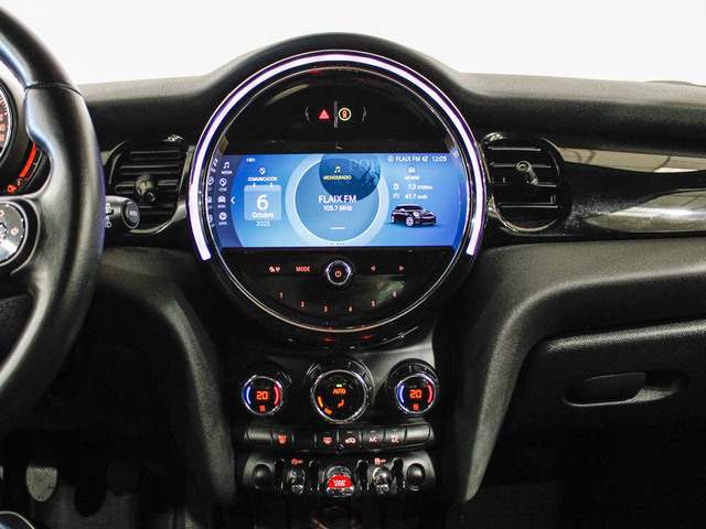 fotoG 13 del MINI MINI 5 Puertas Cooper 100 kW (136 CV) 136cv Gasolina del 2023 en Barcelona