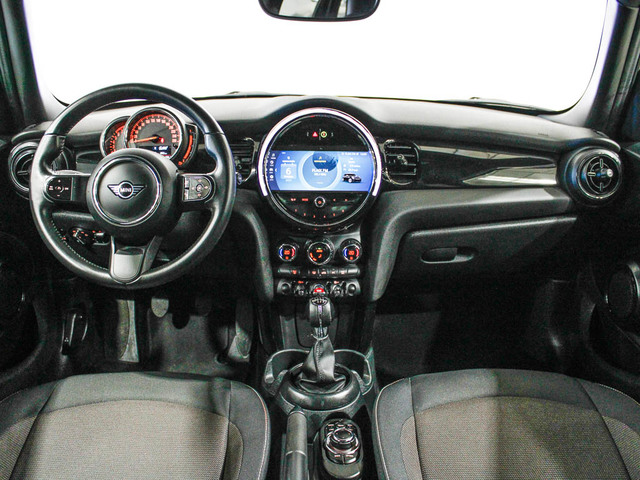 fotoG 6 del MINI MINI 5 Puertas Cooper 100 kW (136 CV) 136cv Gasolina del 2023 en Barcelona