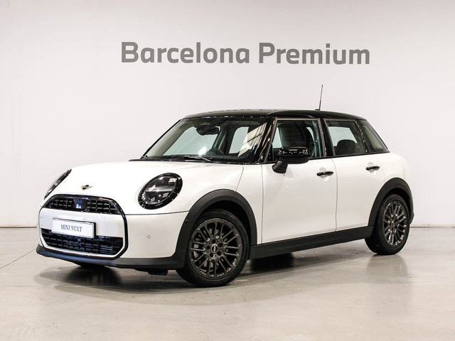 fotoG 0 del MINI MINI 5 Puertas Cooper C 115 kW (156 CV) 156cv Gasolina del 2025 en Barcelona