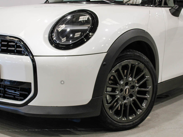 fotoG 5 del MINI MINI 5 Puertas Cooper C 115 kW (156 CV) 156cv Gasolina del 2025 en Barcelona