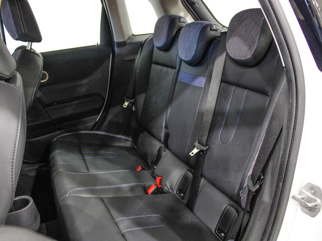 fotoG 8 del MINI MINI 5 Puertas Cooper C 115 kW (156 CV) 156cv Gasolina del 2025 en Barcelona