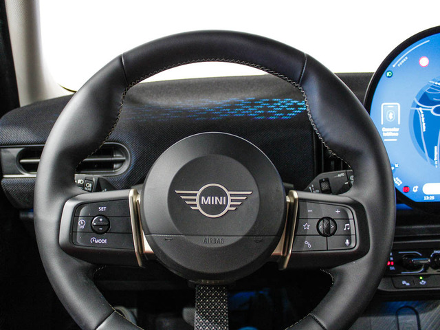 fotoG 12 del MINI MINI 5 Puertas Cooper C 115 kW (156 CV) 156cv Gasolina del 2025 en Barcelona