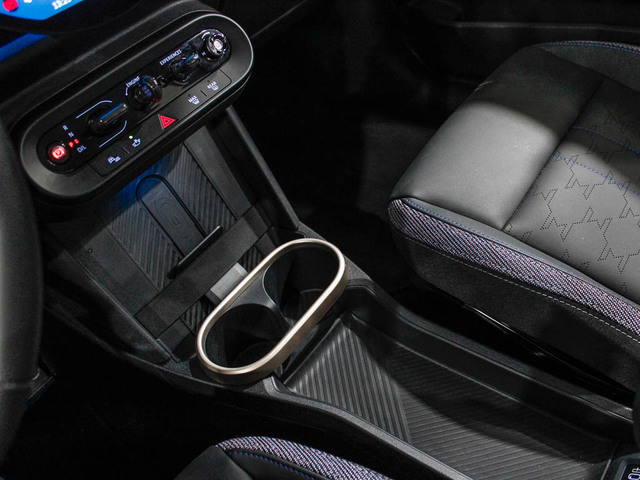 fotoG 14 del MINI MINI 5 Puertas Cooper C 115 kW (156 CV) 156cv Gasolina del 2025 en Barcelona