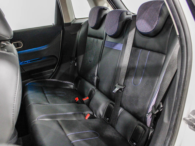 fotoG 8 del MINI MINI 5 Puertas Cooper C 115 kW (156 CV) 156cv Gasolina del 2025 en Barcelona