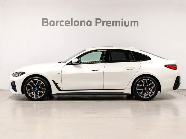 BMW Serie 4 420i Gran Coupe color Blanco. Año 2025. 135KW(184CV). Gasolina. En concesionario Barcelona Premium -- GRAN VIA de Barcelona
