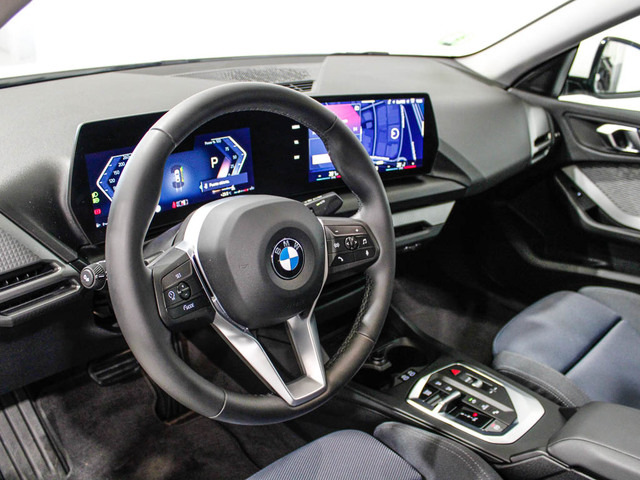 BMW Serie 2 218d Gran Coupe color Blanco. Año 2025. 110KW(150CV). Diésel. En concesionario Barcelona Premium -- GRAN VIA de Barcelona