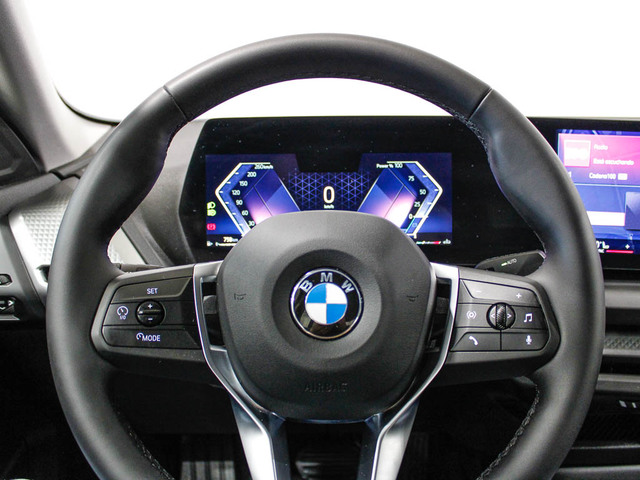 BMW Serie 2 218d Gran Coupe color Blanco. Año 2025. 110KW(150CV). Diésel. En concesionario Barcelona Premium -- GRAN VIA de Barcelona