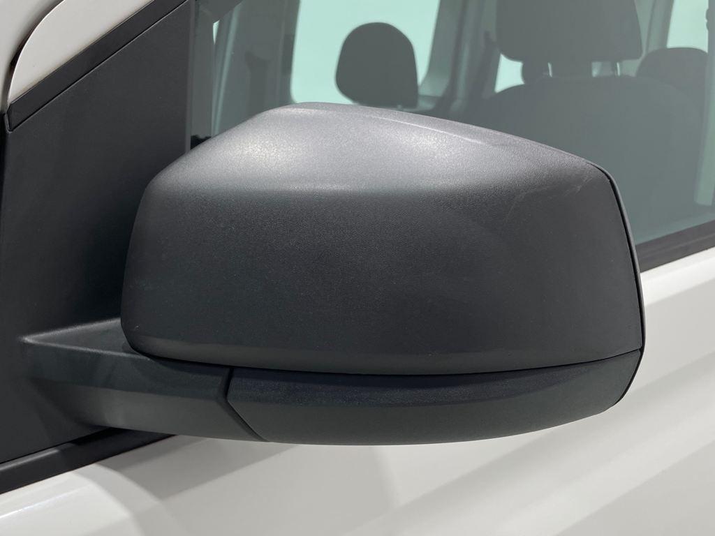 Volkswagen Caddy Kombi 2.0 TDI en Barcelona