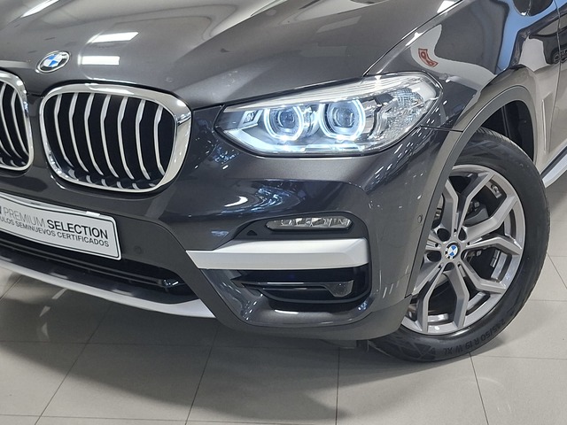 BMW X3 xDrive20d color Gris. Año 2021. 140KW(190CV). Diésel. En concesionario Automoviles Bertolin, S.L. de Valencia