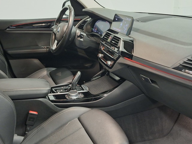 BMW X3 xDrive20d color Gris. Año 2021. 140KW(190CV). Diésel. En concesionario Automoviles Bertolin, S.L. de Valencia