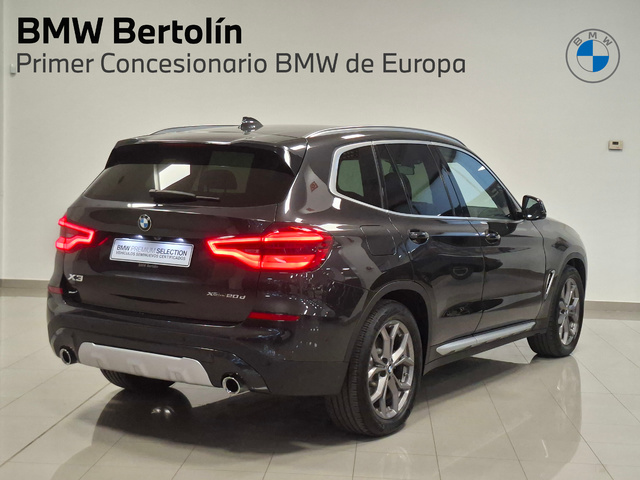 BMW X3 xDrive20d color Gris. Año 2021. 140KW(190CV). Diésel. En concesionario Automoviles Bertolin, S.L. de Valencia