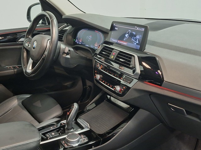 BMW X3 xDrive20d color Gris. Año 2021. 140KW(190CV). Diésel. En concesionario Automoviles Bertolin, S.L. de Valencia