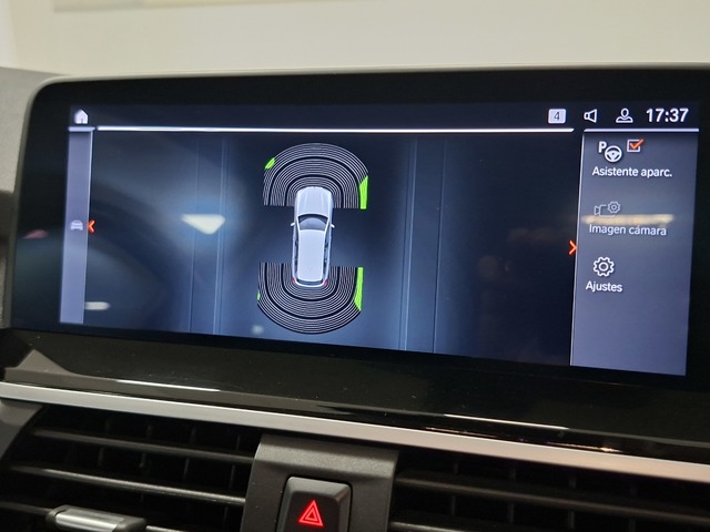 BMW X3 xDrive20d color Gris. Año 2021. 140KW(190CV). Diésel. En concesionario Automoviles Bertolin, S.L. de Valencia