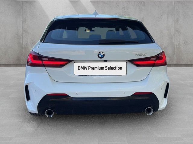 BMW Serie 1 118d color Blanco. Año 2021. 110KW(150CV). Diésel. En concesionario BMW Avilcar Ávila de Ávila