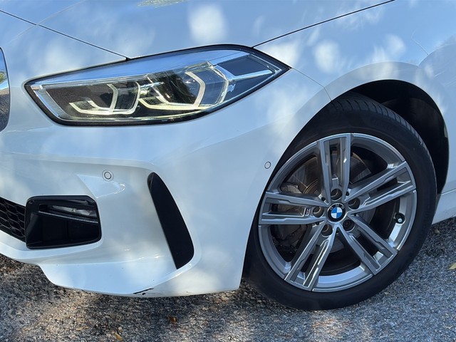 BMW Serie 1 118d color Blanco. Año 2021. 110KW(150CV). Diésel. En concesionario BMW Avilcar Ávila de Ávila