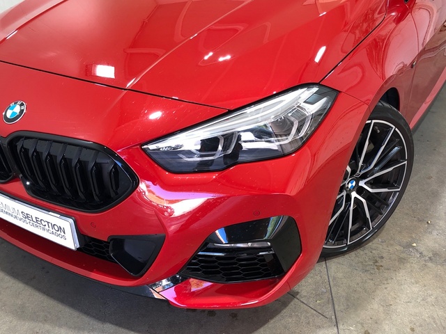 BMW Serie 2 220d Gran Coupe color Rojo. Año 2020. 140KW(190CV). Diésel. En concesionario Movilnorte Las Rozas de Madrid