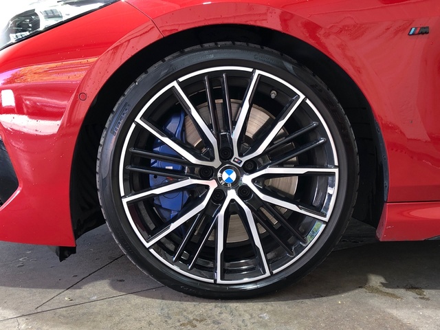 BMW Serie 2 220d Gran Coupe color Rojo. Año 2020. 140KW(190CV). Diésel. En concesionario Movilnorte Las Rozas de Madrid