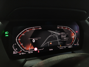 BMW Serie 1 118d color Rojo. Año 2022. 110KW(150CV). Diésel. En concesionario Hispamovil Elche de Alicante