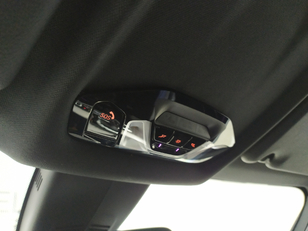 BMW Serie 1 118d color Rojo. Año 2022. 110KW(150CV). Diésel. En concesionario Hispamovil Elche de Alicante