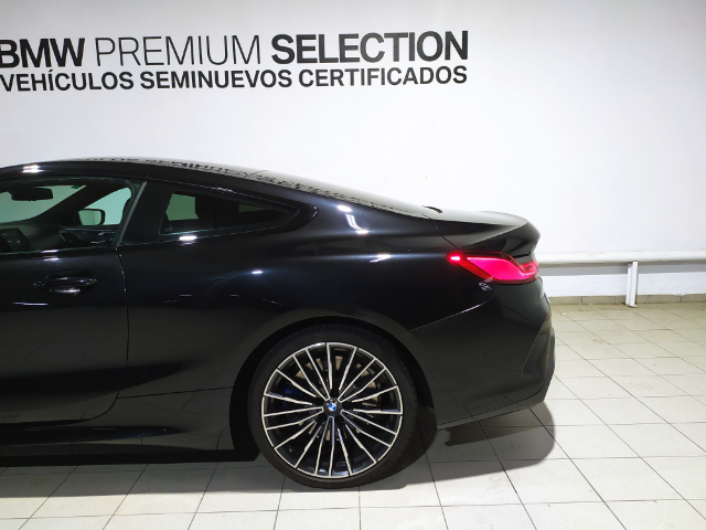BMW Serie 8 840d Coupe color Negro. Año 2018. 235KW(320CV). Diésel. En concesionario Hispamovil Elche de Alicante