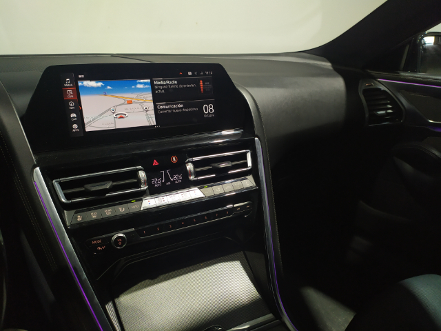 BMW Serie 8 840d Coupe color Negro. Año 2018. 235KW(320CV). Diésel. En concesionario Hispamovil Elche de Alicante