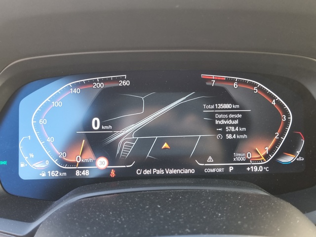 BMW X6 xDrive40i color Blanco. Año 2021. 250KW(340CV). Gasolina. En concesionario GANDIA Automoviles Fersan, S.A. de Valencia