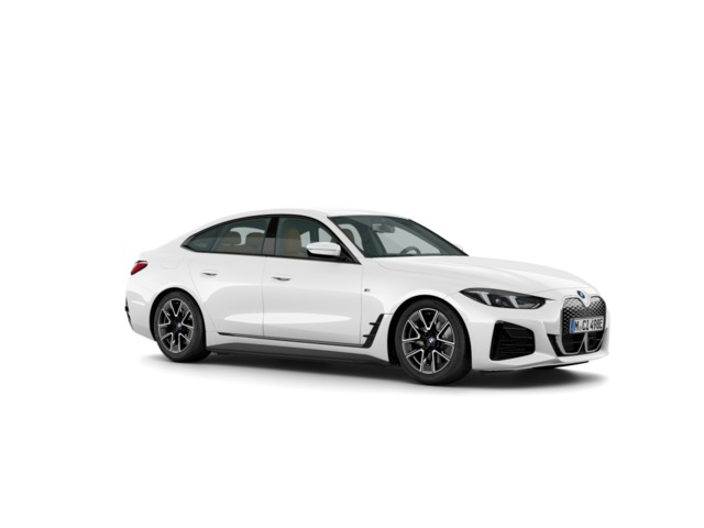 BMW i4 eDrive35 color Blanco. Año 2025. 210KW(286CV). Eléctrico. En concesionario Motri Motor Jaén de Jaén