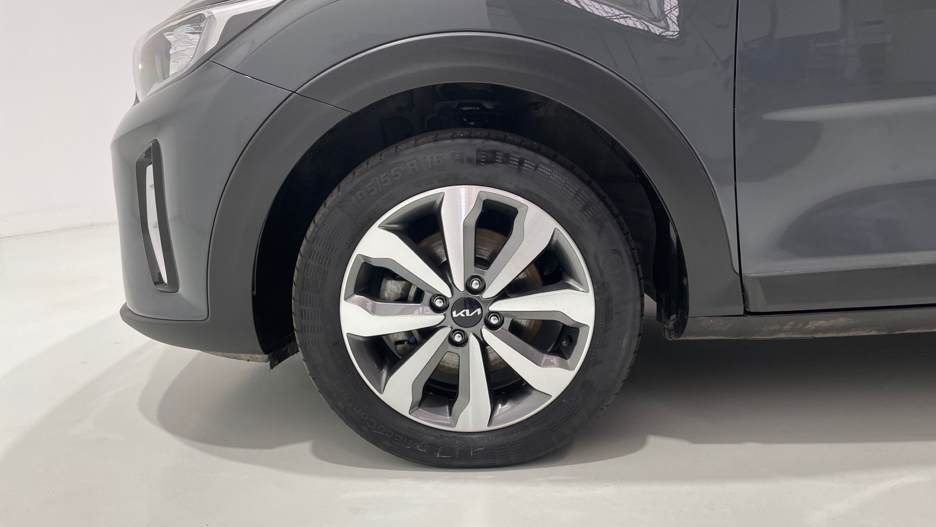 Kia Stonic 1.0 T-GDi MHEV en Barcelona