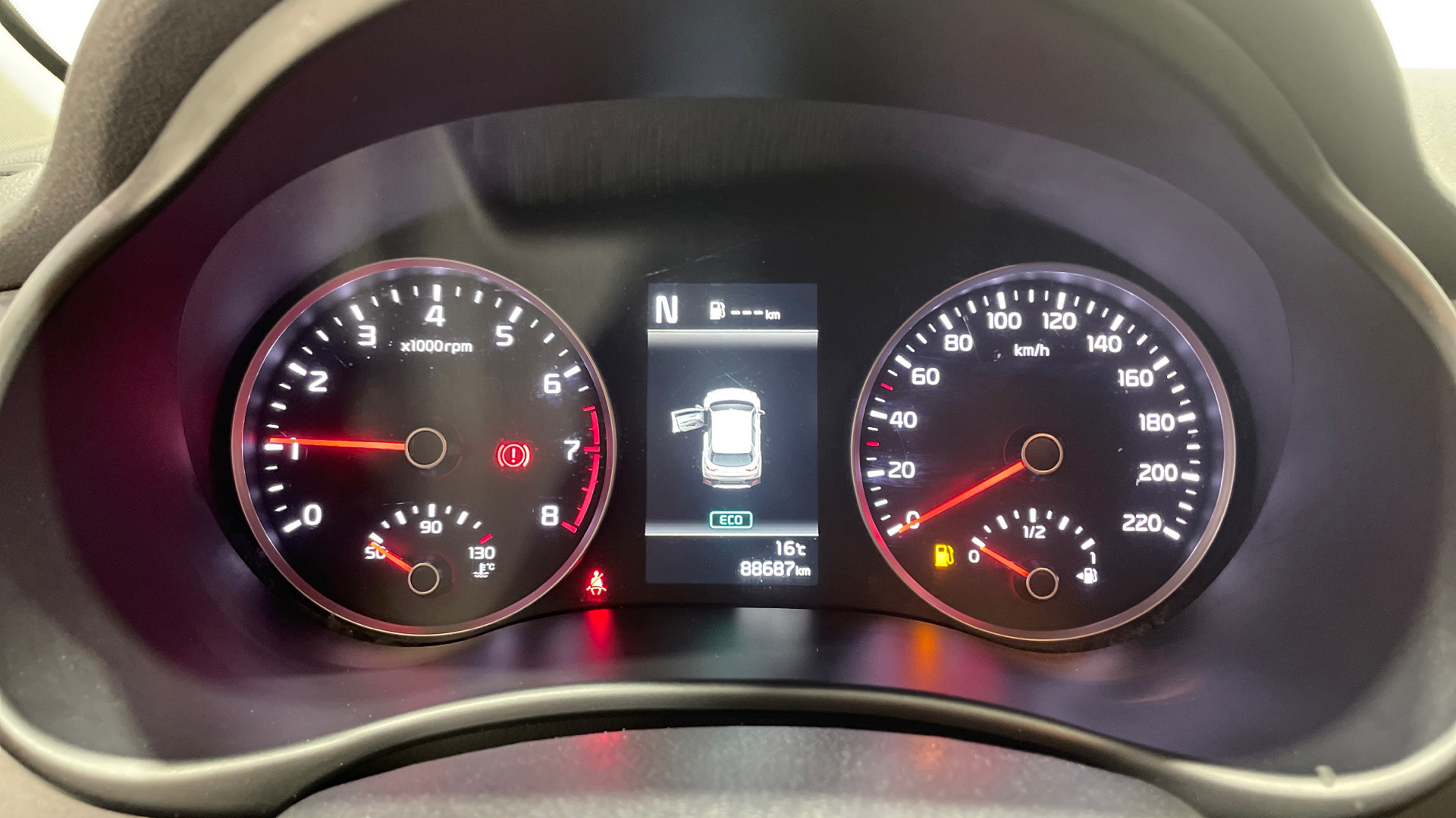 Kia Stonic 1.0 T-GDi MHEV en Barcelona