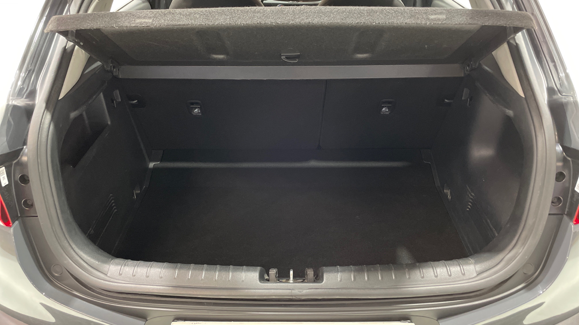 Kia Stonic 1.0 T-GDi MHEV en Barcelona