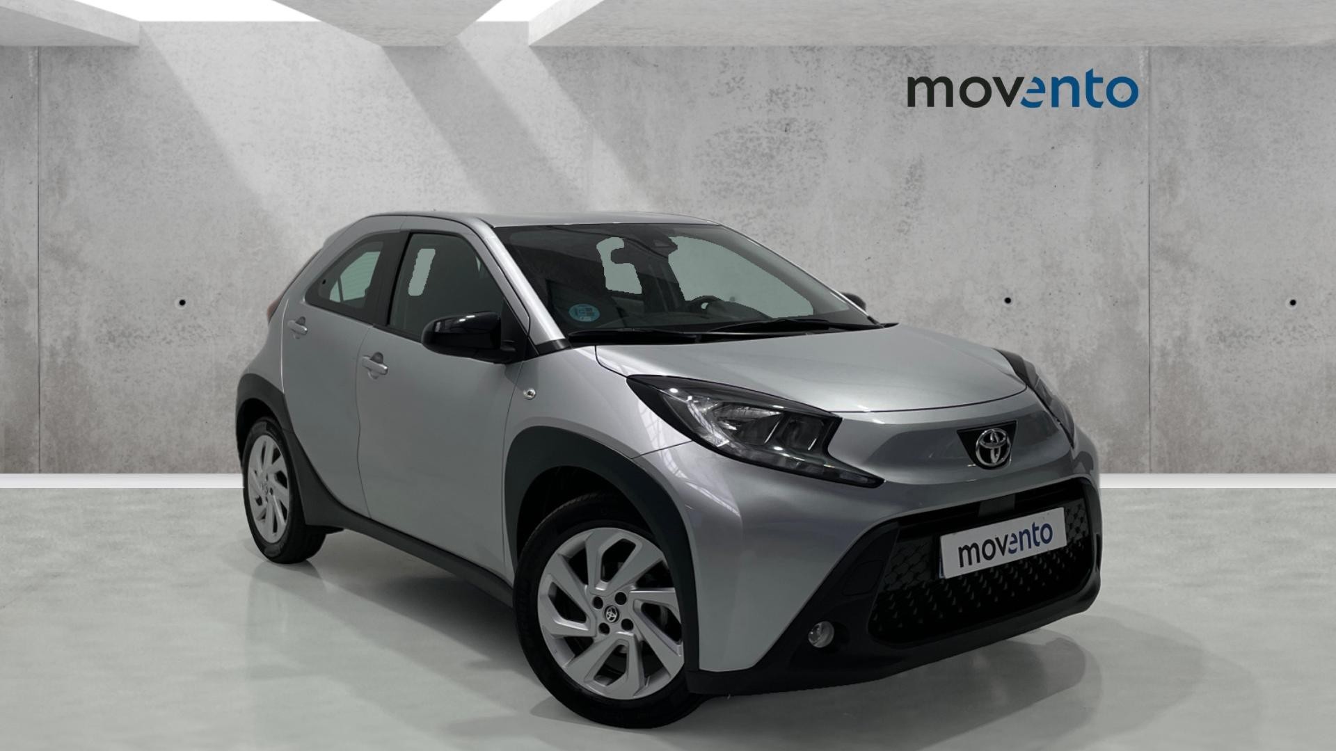 Toyota Aygo X Cross 1.0 VVT-i en Barcelona
