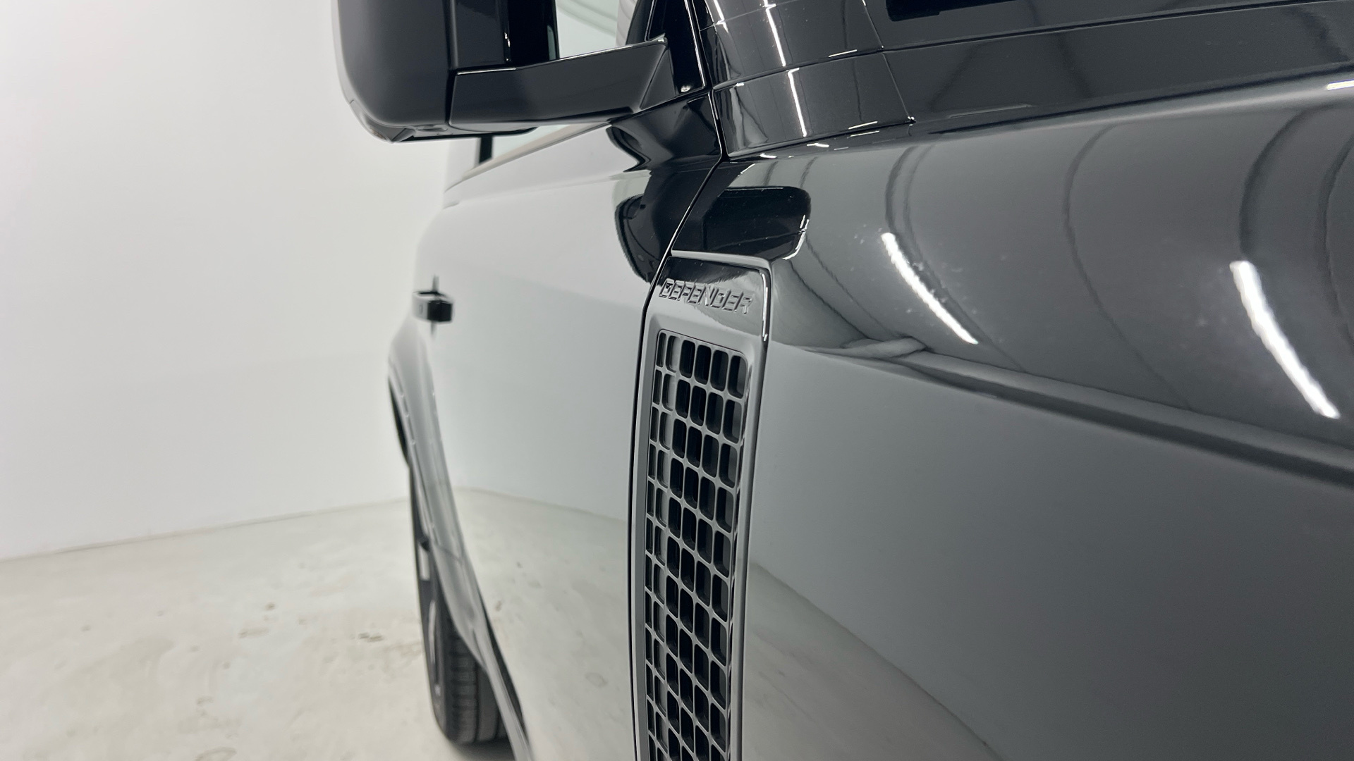 Land Rover Defender 110 3.0 I6 MHEV en Barcelona