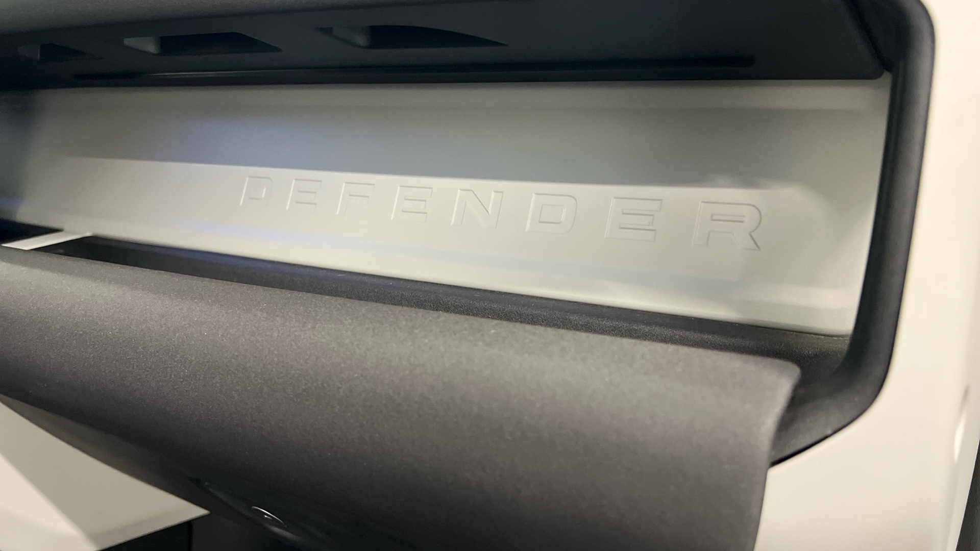 Land Rover Defender 110 3.0 I6 MHEV en Barcelona