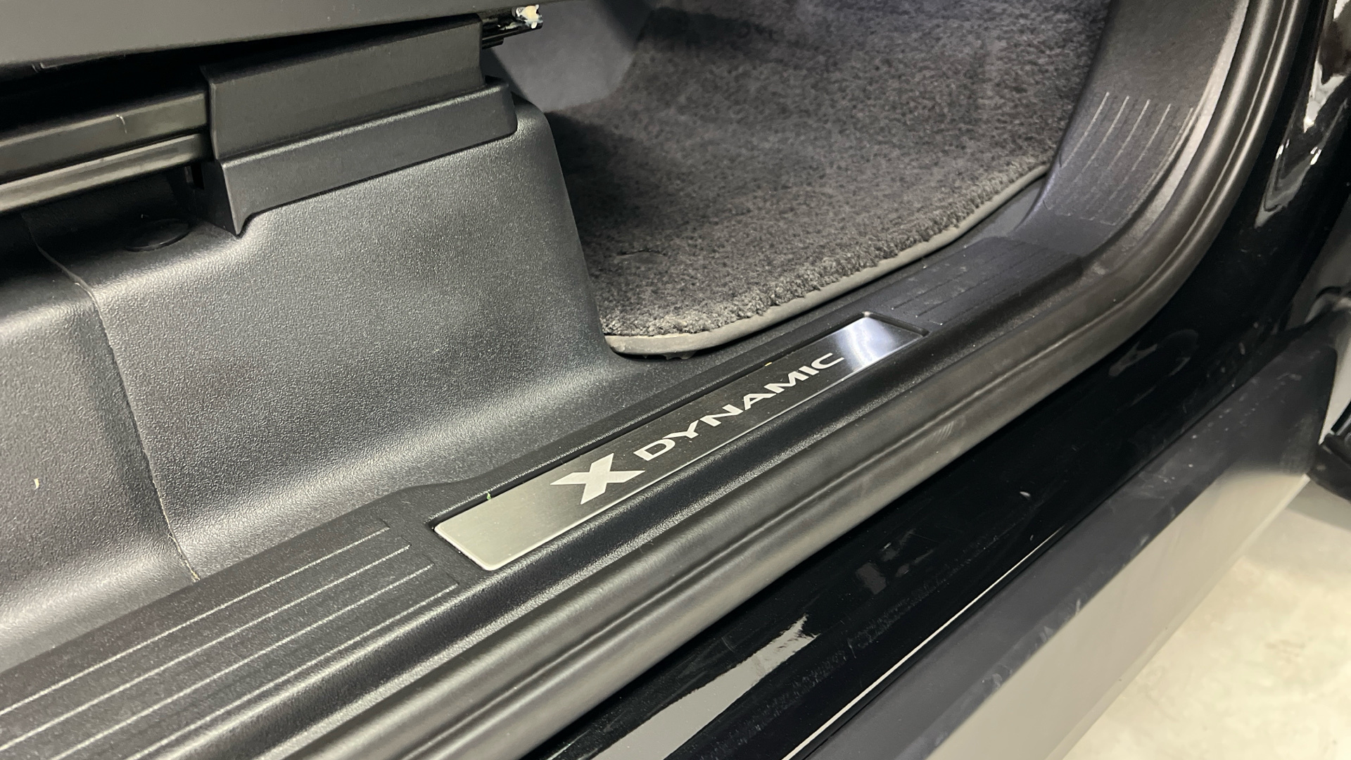 Land Rover Defender 110 3.0 I6 MHEV en Barcelona