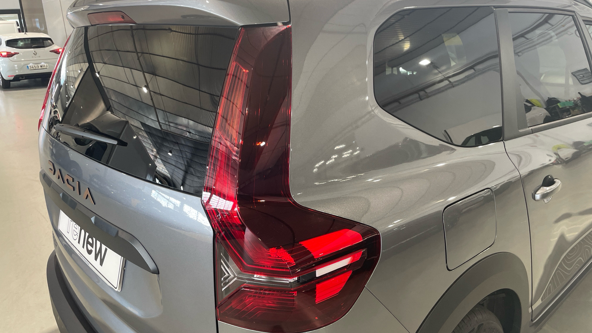 Dacia Jogger Hybrid en Barcelona