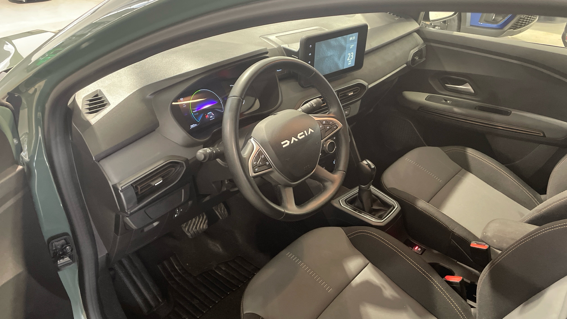 Dacia Jogger Hybrid 140 en Barcelona