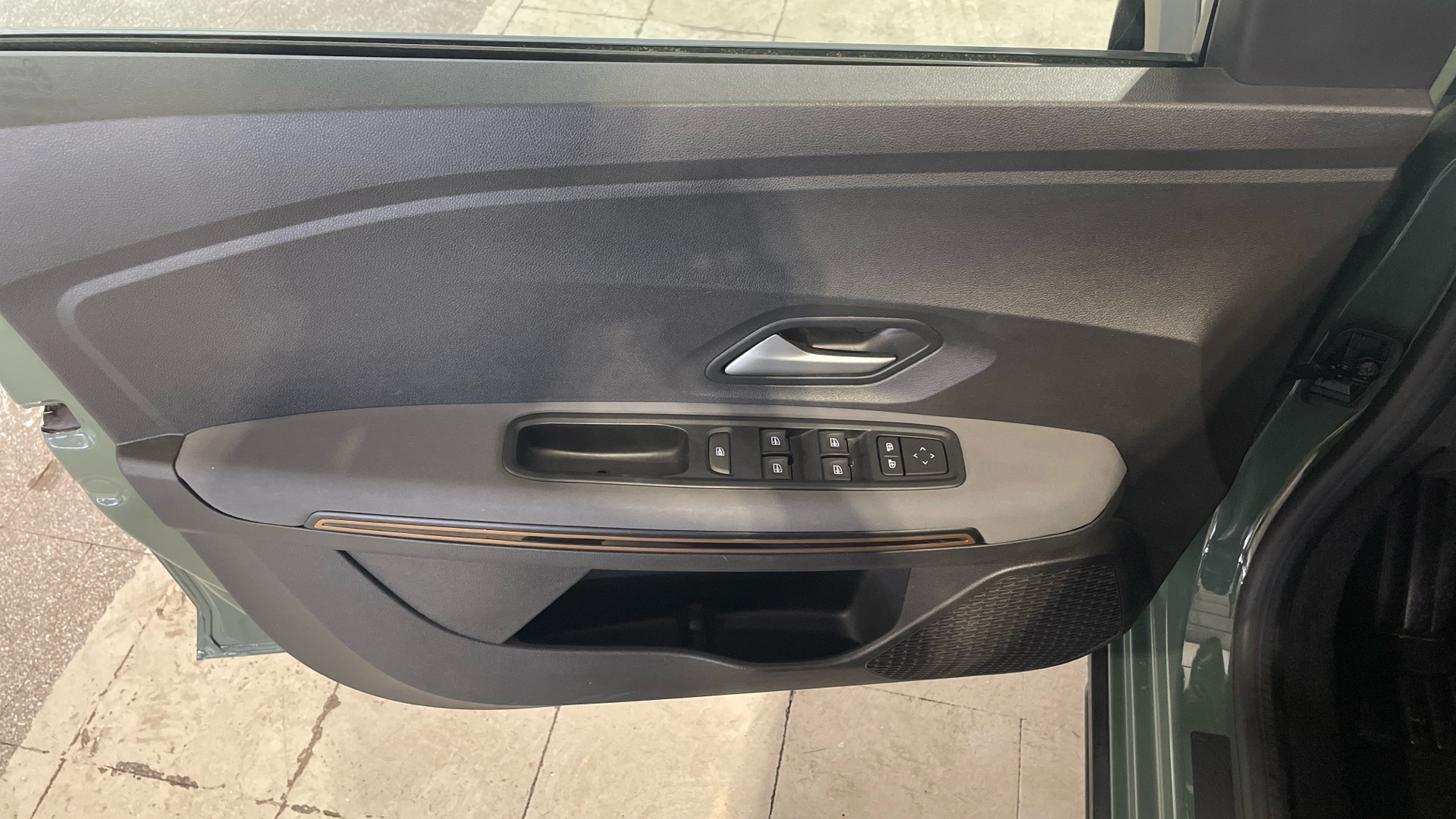 Dacia Jogger Hybrid 140 en Barcelona