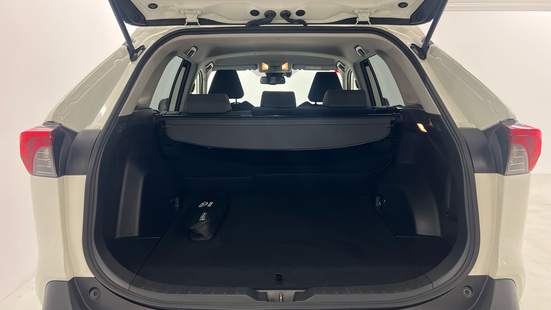 Toyota Rav4 2.5l hybrid en Barcelona