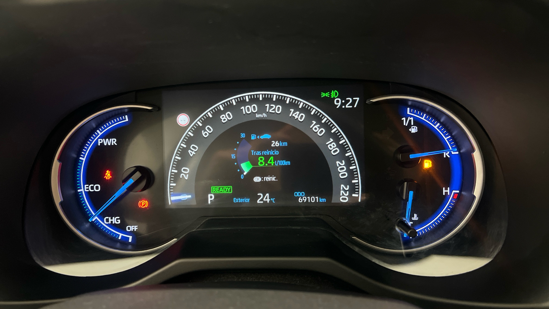 Toyota Rav4 2.5l hybrid en Barcelona