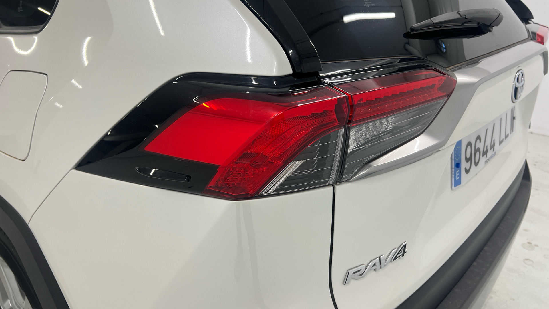 Toyota Rav4 2.5l hybrid en Barcelona