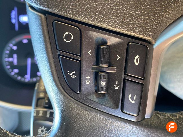 Foto 15 Hyundai Tucson 1.6 CRDI 48V SLE 4x2 85 kW (116 CV)