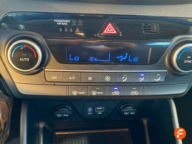 Foto 16 Hyundai Tucson 1.6 CRDI 48V SLE 4x2 85 kW (116 CV)