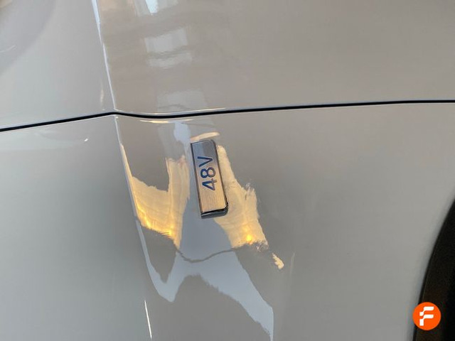 Foto 27 Hyundai Tucson 1.6 CRDI 48V SLE 4x2 85 kW (116 CV)